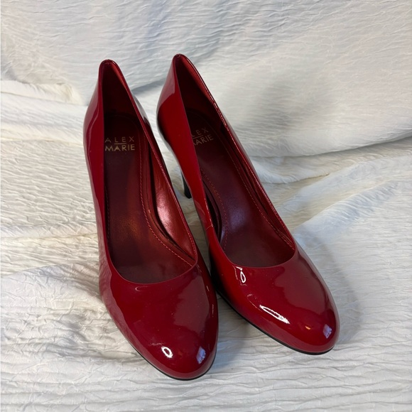 Alex Marie Glossy Red Heels - Picture 1 of 10